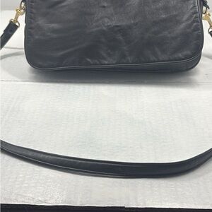 Elegant Black Leather Shoulder Bag